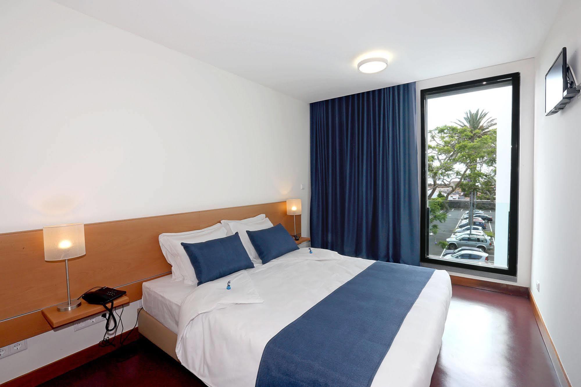 Room & Go By Lince Ponta Delgada Exterior foto
